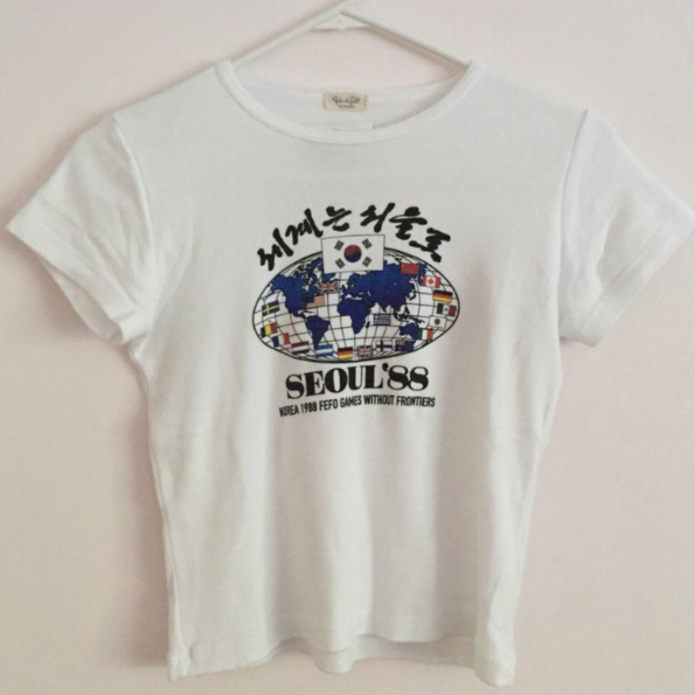 ISO brandy melville seoul shirt